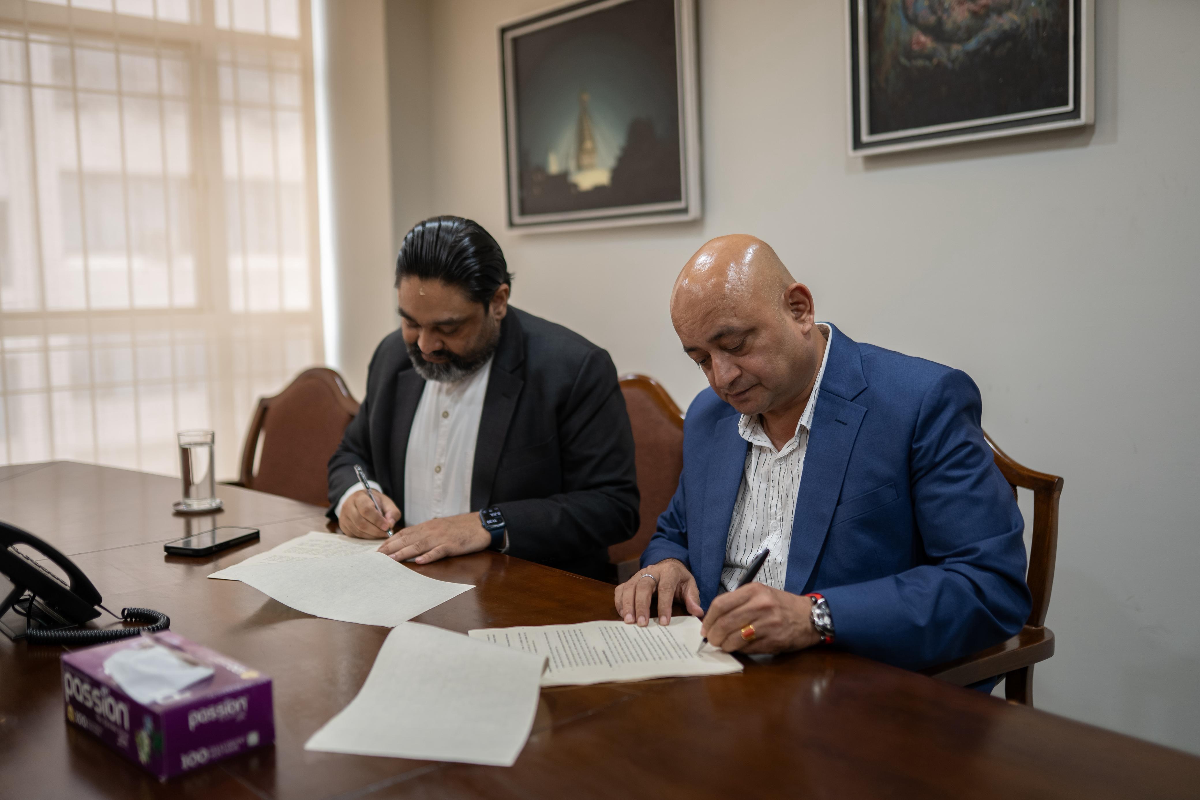 एशियन ब्याट्रीजको आईपीओ व्यवस्थापन गर्न हिमालयन क्यापिटल नियुक्त